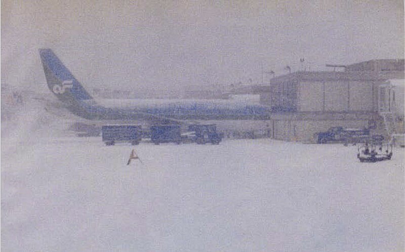 File:Air Florida Flight 90 at the gate.jpg