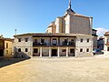 Colmenar de Oreja, Spanien – Lagerhaus (pósito) hinter der Kirche