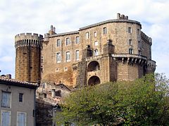 Château de Suze-la-Rousse.