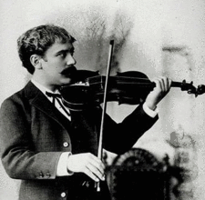 Pablo de Sarasate en tanyendo lo vriolín.