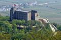 Hambacher Schloss mit modernen Anbauten, 2013