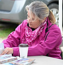 Caroline Pignat at the Eden Mills Writers Festival in 2015