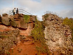 Burgruine Hohenburg in Homburg