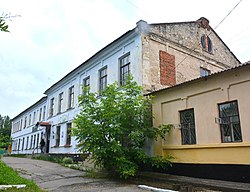 Kahovka F.Gayenko (Lunacharskogo) Str. 6 Former Girls' Gymnasium Building (YDS 2566).jpg