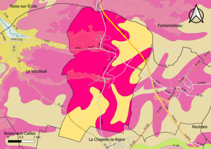 Carte montrant en couleurs le zonage géologique simplifié d'une commune