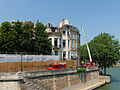 * Nomination The day after the fire at Hôtel Lambert in Paris, France. Firemen still at work.--Jebulon 15:43, 19 August 2013 (UTC) * Promotion Good quality. --Poco a poco 16:17, 19 August 2013 (UTC)