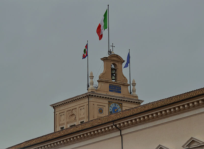 File:Campanile del Quirinale.jpg