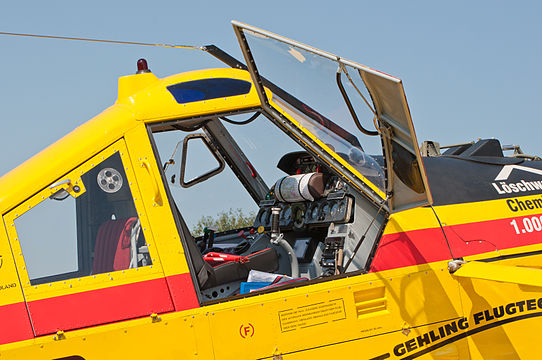 Interflug PZL-Okecie 106AR/2M Kruk.