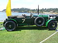 1928. aasta Bentley, tumedam toon on tekstiilil ja heledam metallil