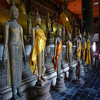 Imatges de Buddha a Vat Visounarath