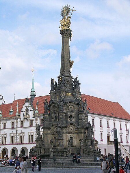 File:Holy Trinity Column.jpg