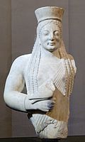 Korè de Lyon. 550-540. Musée des Beaux-Arts de Lyon.