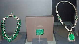 National Museum of Natural History Emeralds 1.JPG