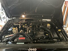 2000 Jeep Xj Cherokee Engine Bay.jpg