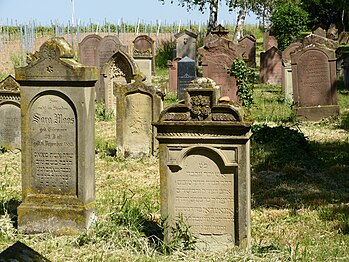 Heuchelheim: Jüdischer Friedhof