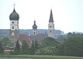 vu links: Liebfrauekirch, Herz-Jesu-Kirch, Stadtpfarrkirch