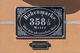 Obernberg am Inn Marktplatz Höhenmarke-0242.jpg