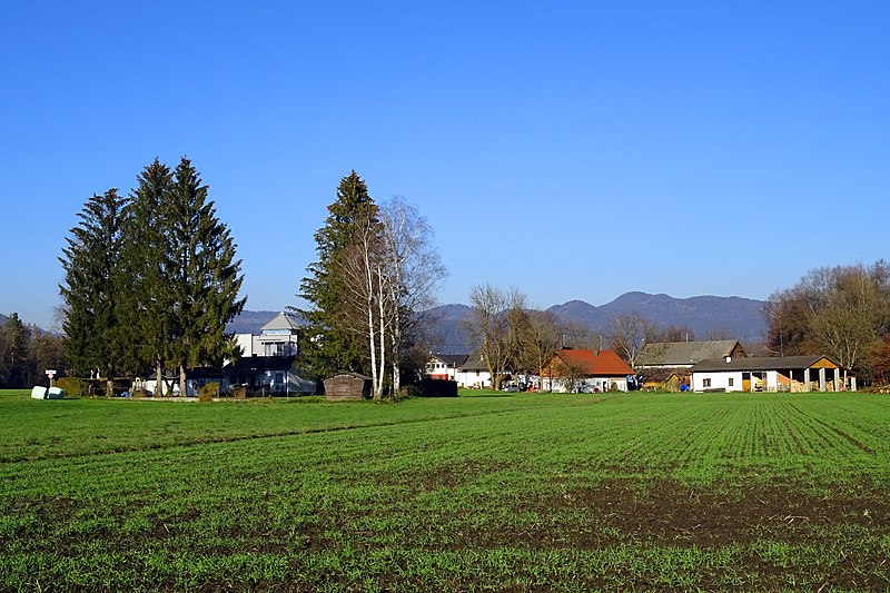 File:Hollern - Gemeinde Magdalensberg.jpg