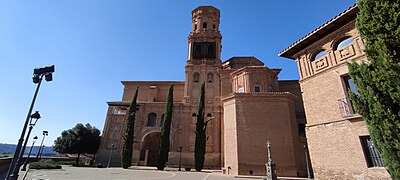 Vista exterior de la iglesia