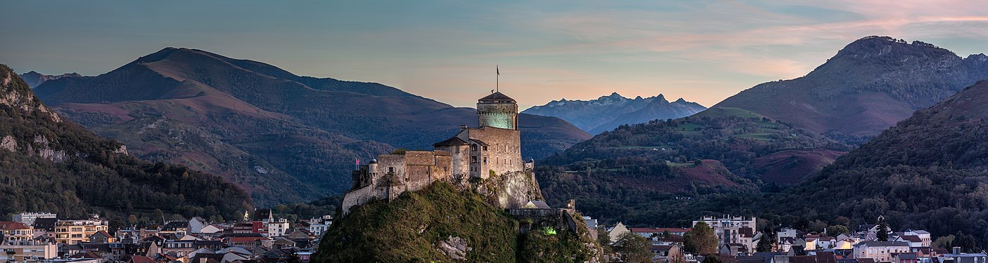 Château fort de Lourdes in 2017 (nominated by Tomer T)