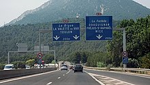 Jonction entre les autoroutes A570 et A57