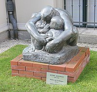 Mutter mit Zwillingen, 1927/1937, Käthe Kollwitz Museum, Berlijn