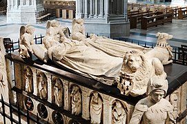 Sepulcro de Francisco II de Bretaña y Margarita de Foix (ca. 1500, Catedral de Nantes).