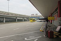 皇岗口岸跨境巴士停车场