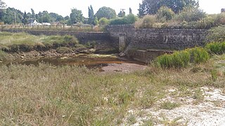 Saint-Lunaire porte à marée.jpg