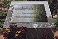 Plaque in honour of the soldiers of La Nueve, in the Jardín de los Combatientes de La Nueve in Madrid.