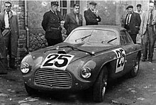 The Ferrari 195 S of Sommer/Serafini, which retired due to electrical issues