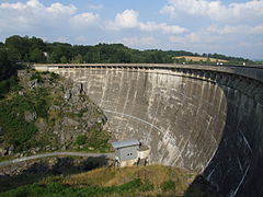 Barrage de Pareloup en 2007.