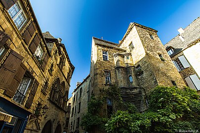 Dans les rues de Sarlat.