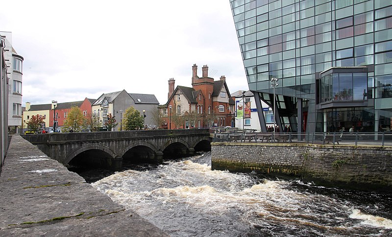 File:Sligo-03-Garavogue River-Glasshouse-2017-gje.jpg