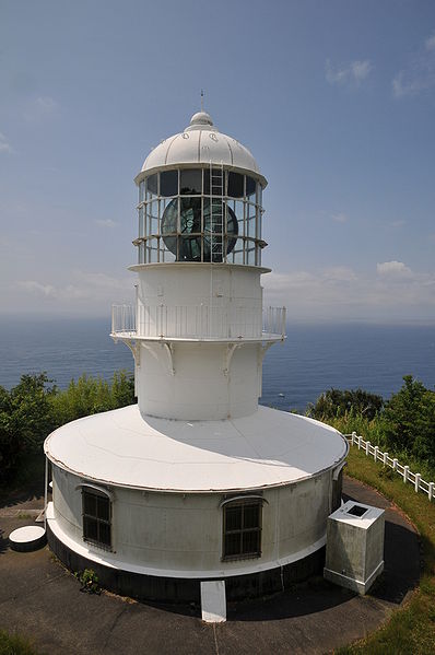 File:Murotomisaki Lighthouse 01.JPG