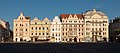 Monumentale Gebäude am zentralen Platz