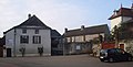 Place de la salle des fêtes (Place de Corcelles).