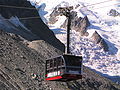 Un télécabine du téléphérique de l'aiguille du Midi, dép. 74