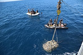 Emergenza ecoballe Golfo di Follonica.jpg