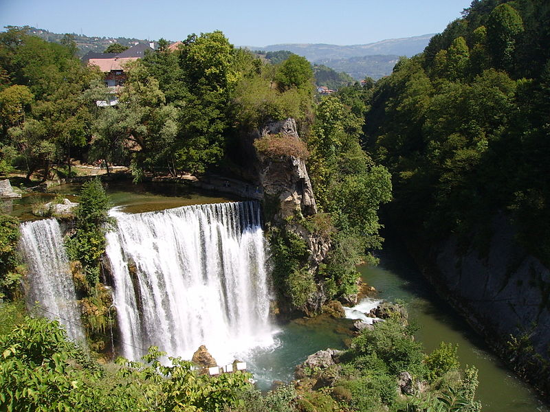 File:Jajce Waterfall Total.jpg