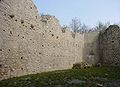 Burg Haineck, Innenansicht mit Bergfried