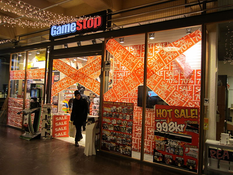 File:GameStop, Umeå.JPG