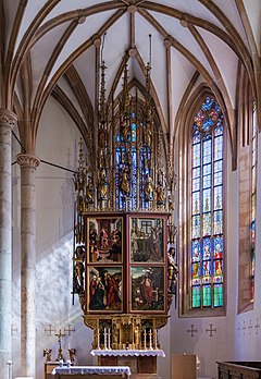 Altar de Nossa Senhora na igreja paroquial católica de Hallstatt, Alta Áustria. Lienhart Astl (assinado), 1510–1520 (definição 5 008 × 7 257)