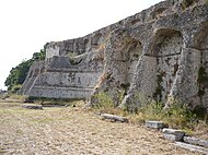 Ouvrage de soutènement du sanctuaire de Fortuna Primigenia.