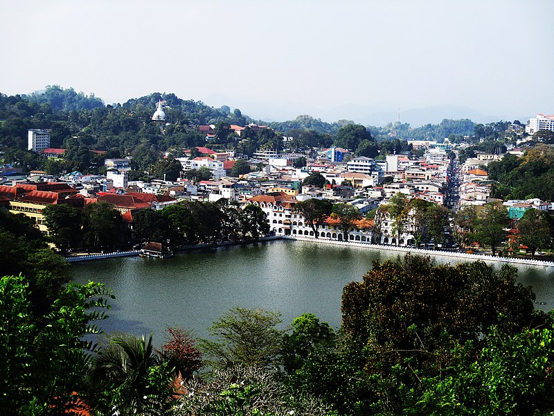 File:View point of Kandy.jpg