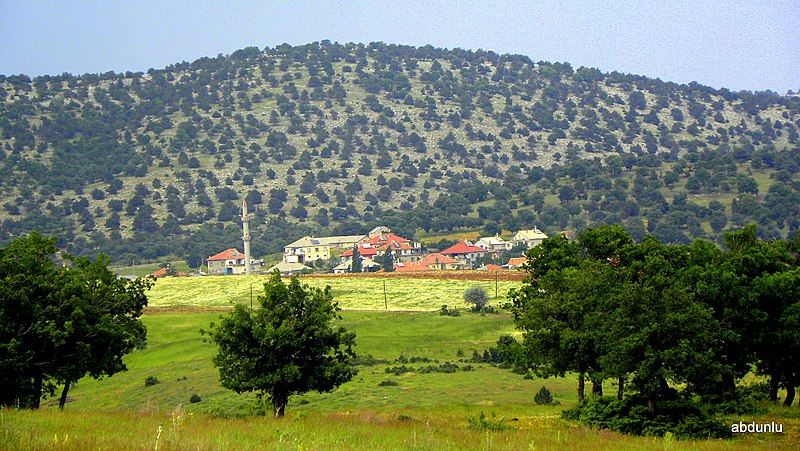 File:Örenboyalı köyü - panoramio.jpg