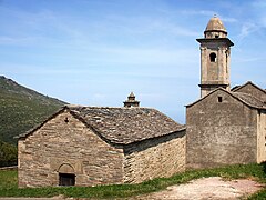 Chapelle Notre-Dame-des-Neiges et l'église Santa Maria Assunta.