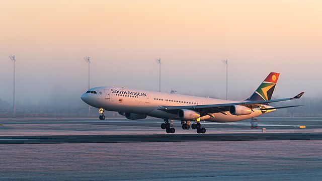 South African Airways Airbus A340-313 at Munich Airport.