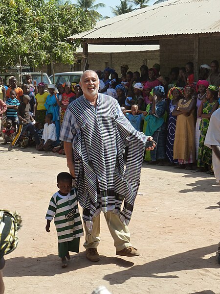 File:Pepito no Sul da Guiné-Bissau em 2013.jpg