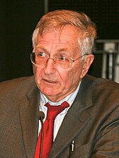 Portrait photographique du journaliste Seymour Hersh